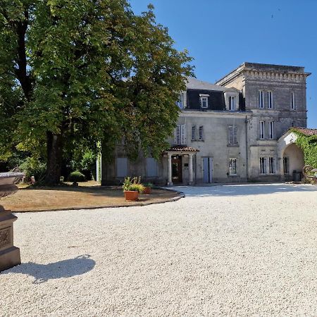 Chateau De Champblanc Cherves-de-Cognac 外观 照片